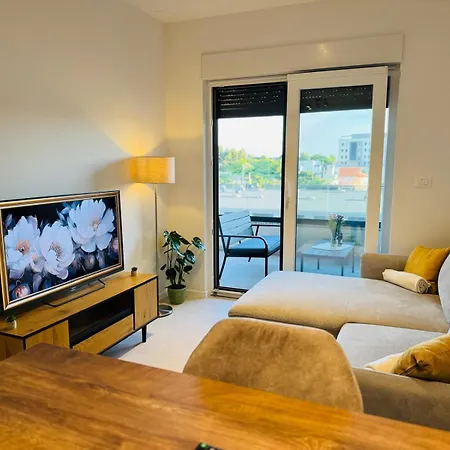 Azimut Apartamento *