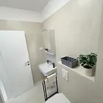 Azimut 아파트